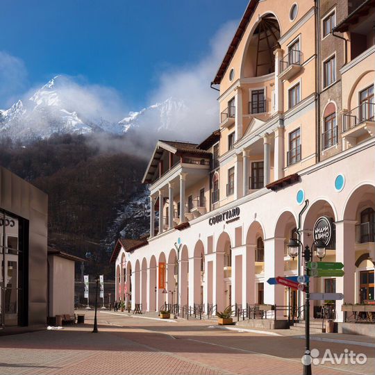 Официант шведская линия с проживанием