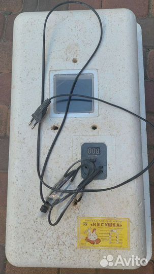 Инкубатор несушка на 36 и 77 яиц