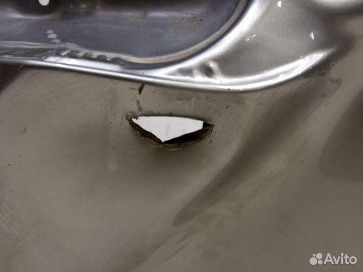 Крышка багажника Lexus Nx Z10 2014