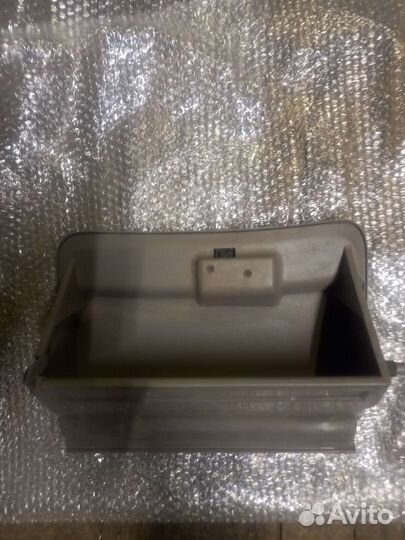 Nissan almera n16- крышка бардачка