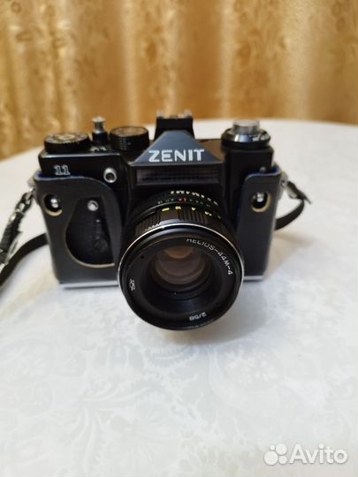 Плёночные фотоаппараты Зенит 11, Орион и Сокол