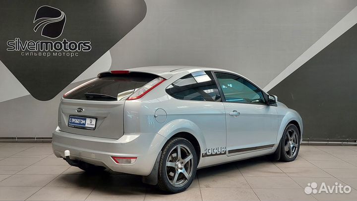 Ford Focus 2.0 МТ, 2010, 200 000 км