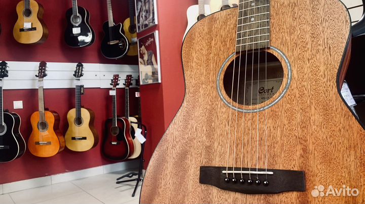 Акустическая гитара Cort Новая