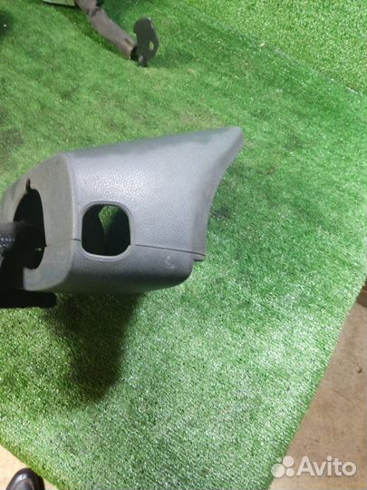 Кожух рулевой колонки Renault Logan