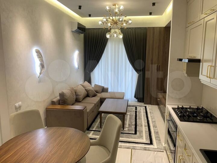 2-к. квартира, 40 м², 4/21 эт.