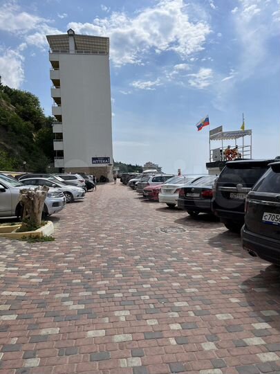 Дом 500 м² на участке 6 сот.