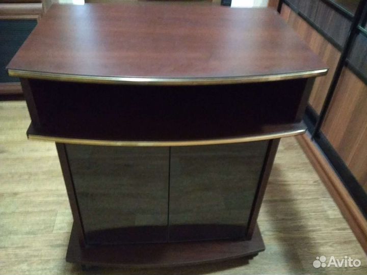 Тумба под телевизор