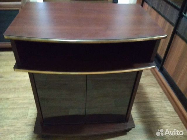 Тумба под телевизор