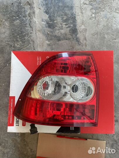 Фара на приору