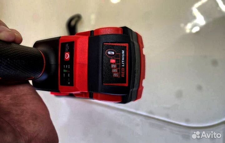 Шуруповерт milwaukee m18