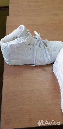 Продам кроссовки nike AIR force