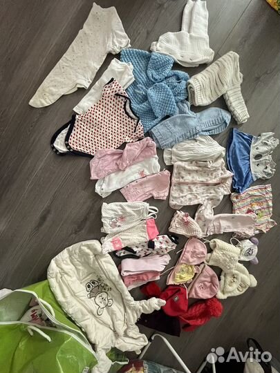 Вещи на девочки 0-3 мес. Пакетом