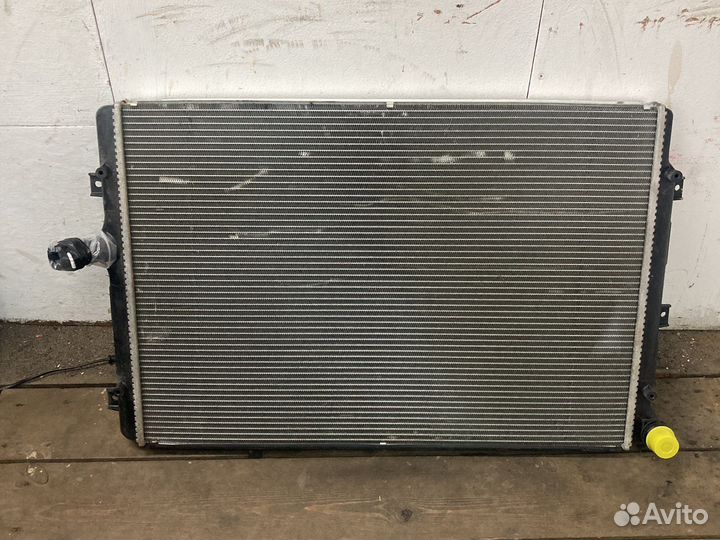 Радиатор Valeo 734333