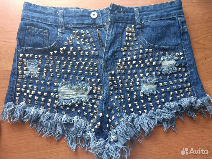 Женские джинсовые шорты