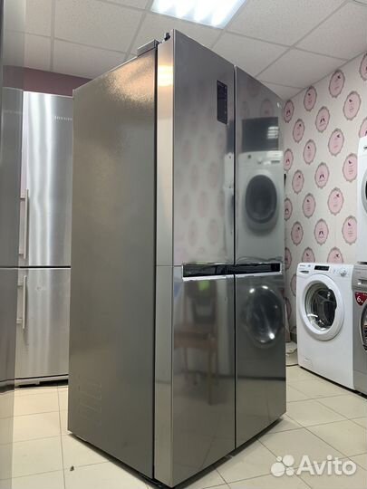 Холодильник LG Side by Side NO Frost Inverter