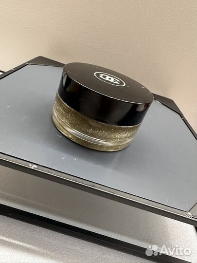 Chanel гель для лица И декольте с блёстками