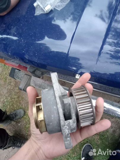 Водяная помпа seat leon