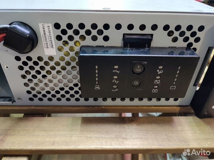 Ибп аpc Smart-UPS SUA3000rmxli3U с акб