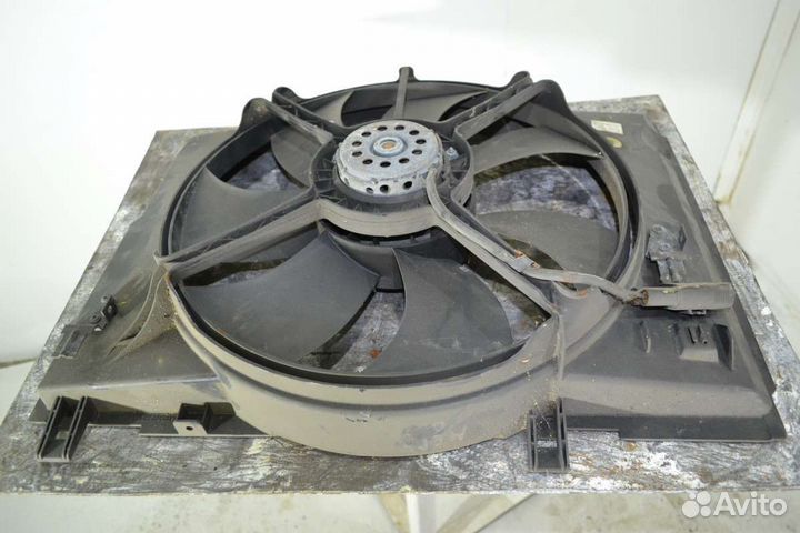 Вентилятор охлаждения на Мерседес C W202