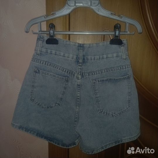 Шорты женские 44