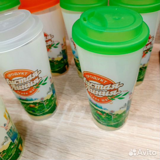 Стаканы пластиковые Чистая линия