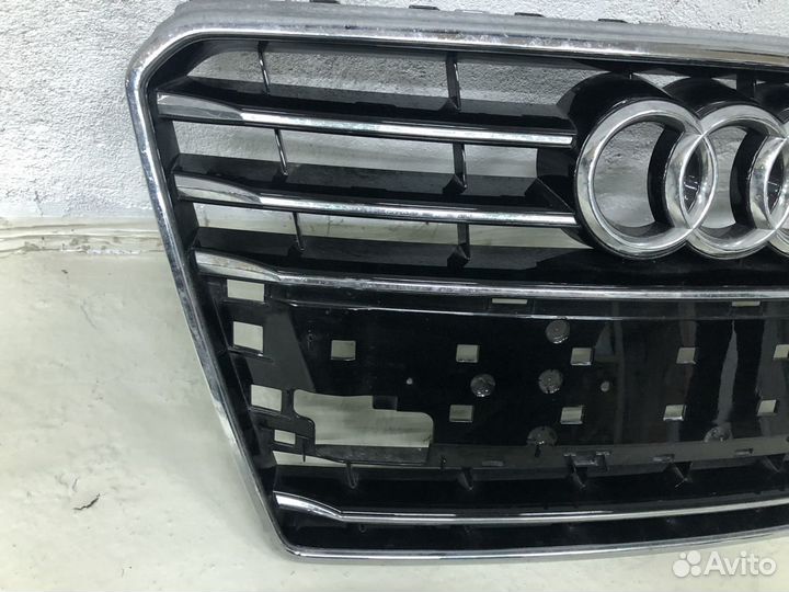 Решетка радиатора Audi A7 4G 2010-2014