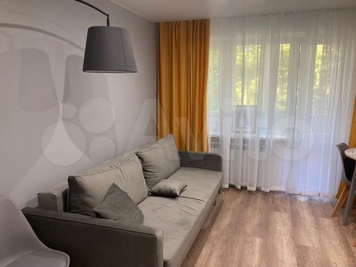 2-к. квартира, 57 м², 2/5 эт.