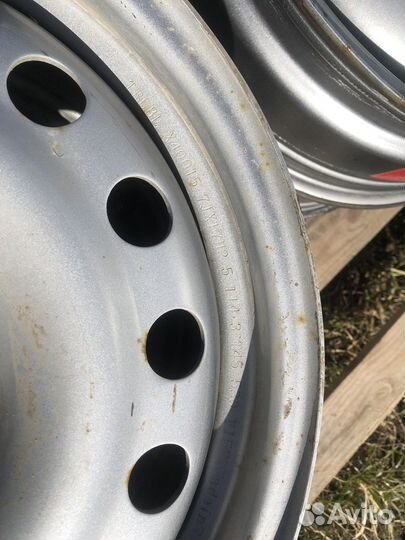 Продам диски r17
