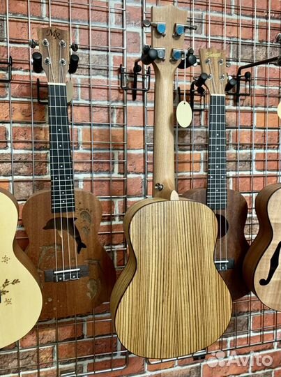 Укулеле + чехол + тюнер (комплект)