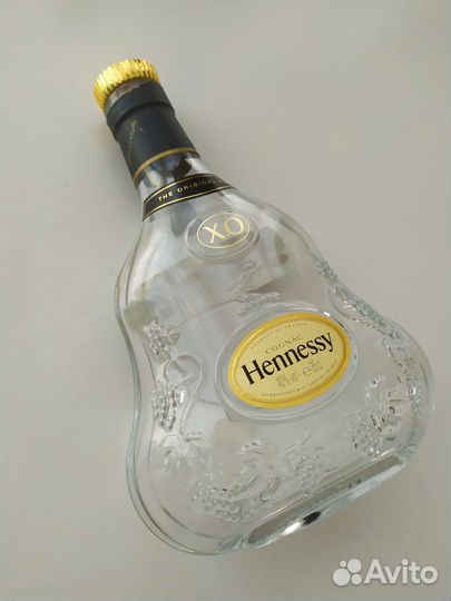 Бутылка из под коньяка Hennessy XO