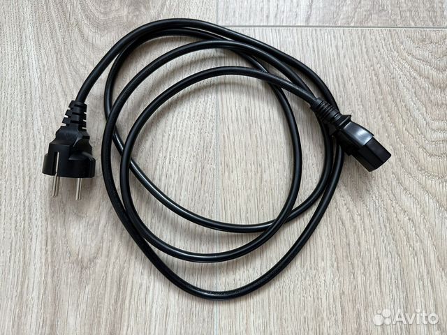 Кабель питания для компьютера