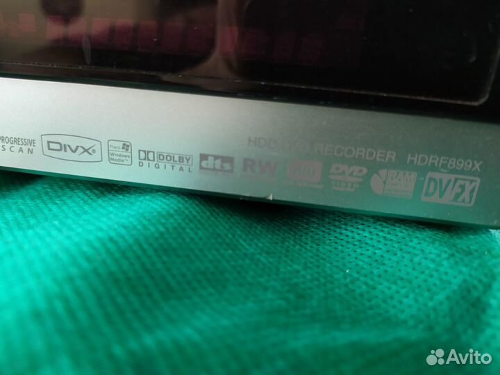 DVD-рекордер - LG hdrf899X