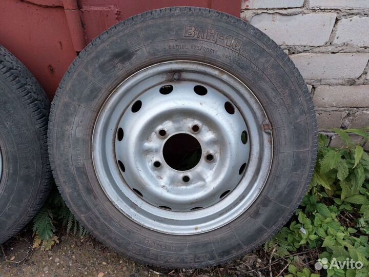 Колеса на ниву