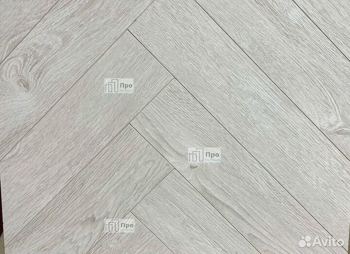 Виниловый ламинат елочкой