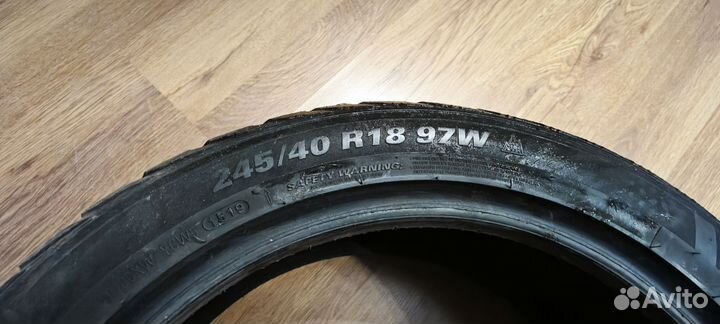 Kumho WinterCraft WP71 245/40 R18