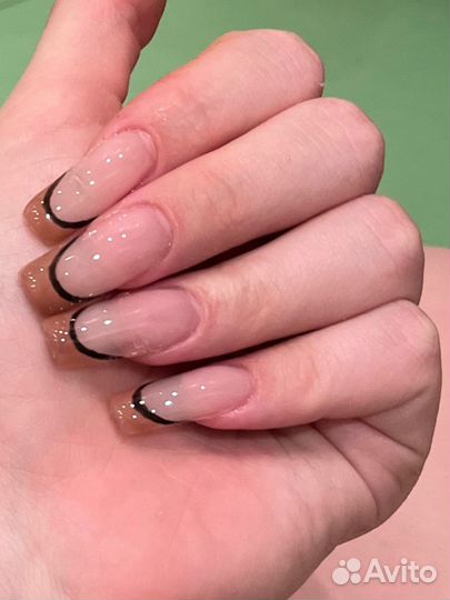 Модель на маникюр бесплатно