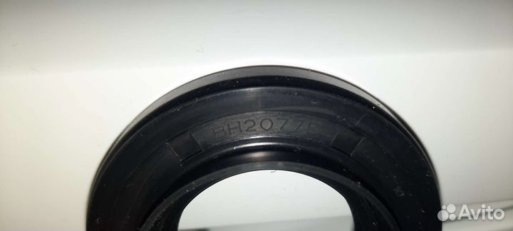 Сальник BH2077E