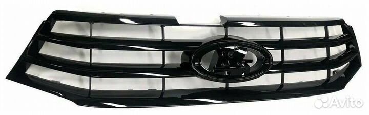 Накладка переднего бампера верхняя