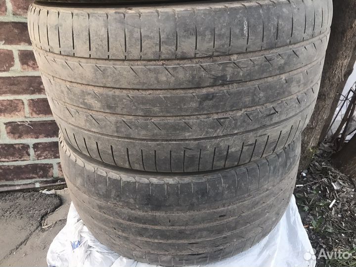 Yokohama Advan Sport V105 275/40 R20 и 315/35 R20