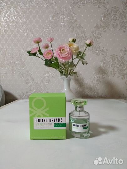 Парфюм женский Live Free 50 мл Золотое яблоко