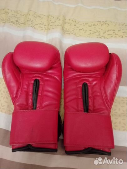 Боксерские перчатки 12 oz everlast