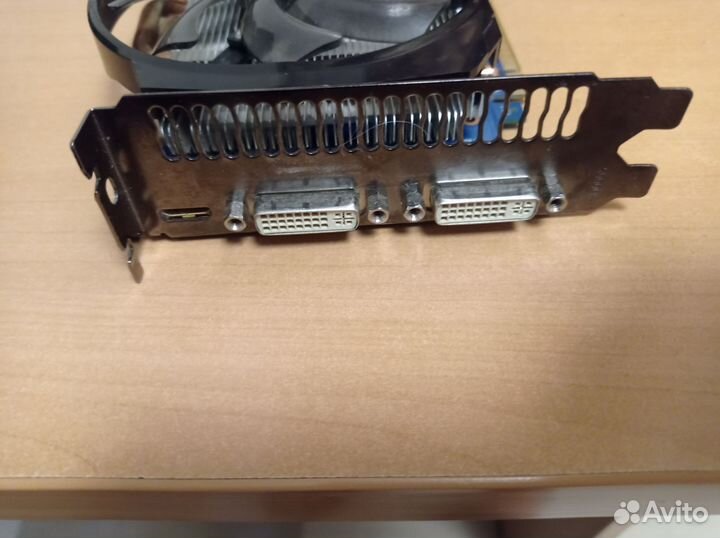 Видеокарта GTX 560 1gb gddr5