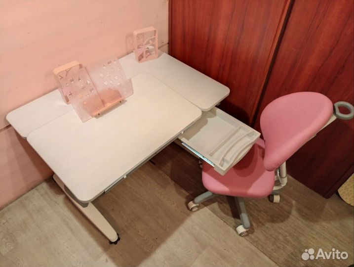 Растущая парта Nanotec+ стул для школьников