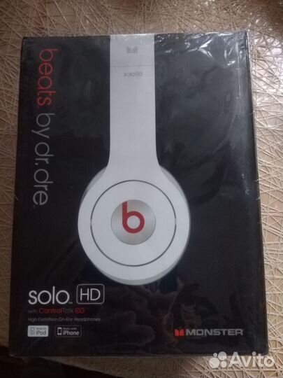 Проводные наушники