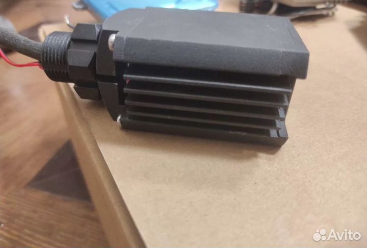 Одинарный дальний свет 15W / 6000k