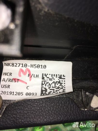 Накладка двери передняя левая Hyundai Solaris 2