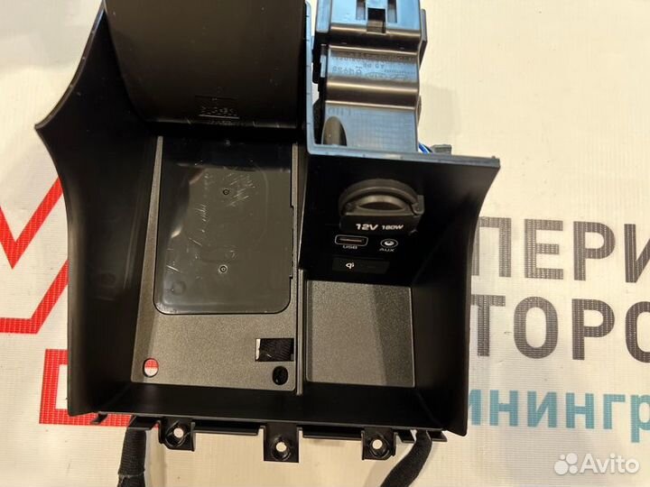 Беспроводная зарядка Hyundai Elantra Vi AD 2020