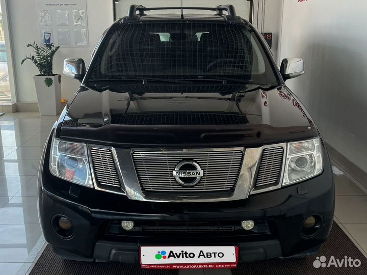 Nissan Navara 3.0 AT, 2010, 252 685 км