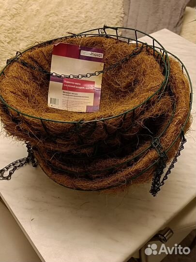 Подвесное кашпо с кокосовой вставкой Гарден Крафт