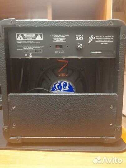 Гитарный комбоусилитель Meteoro